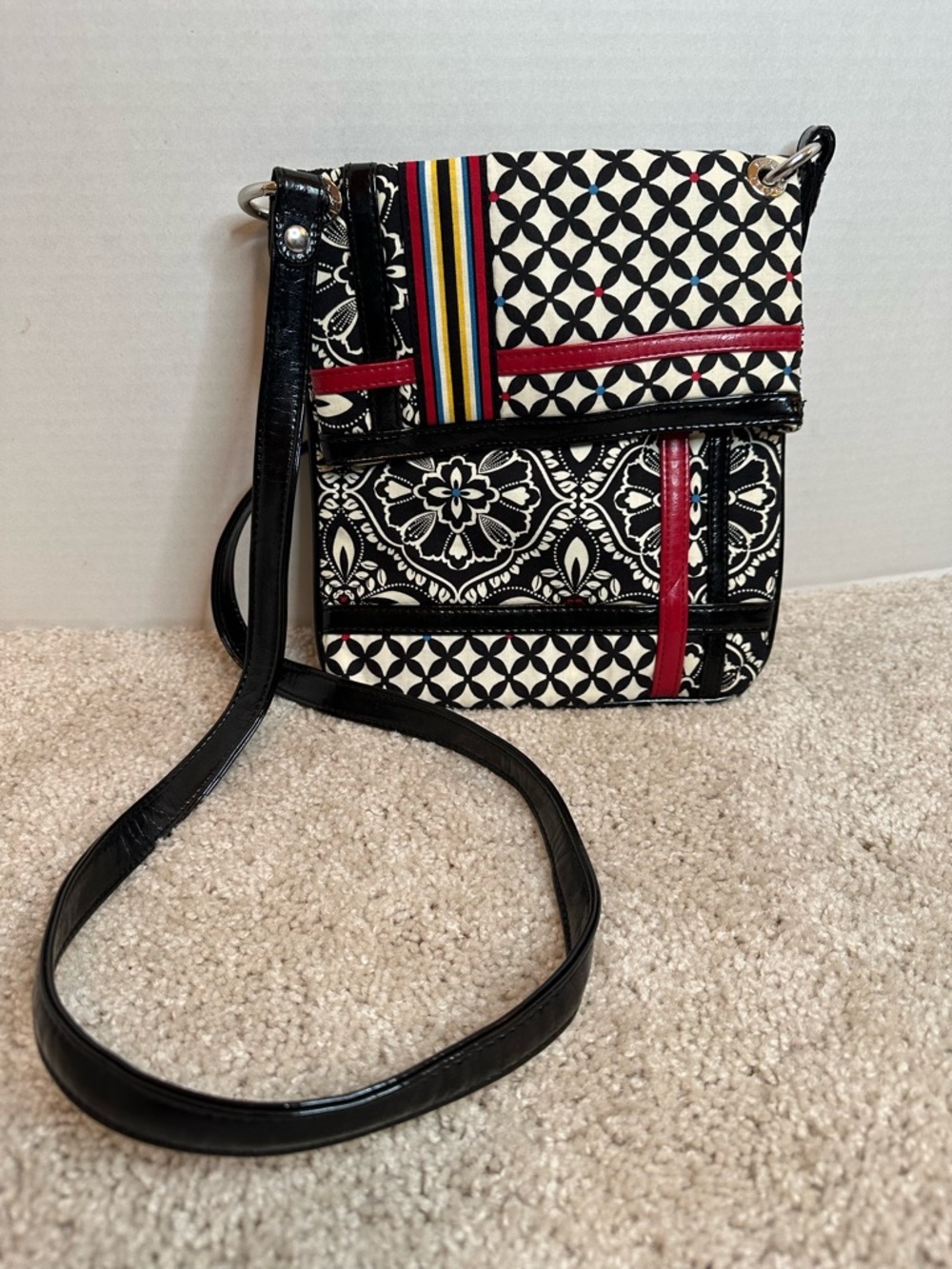 Vera Bradley Black and Red Patterned Women's crossbody Bag, pre loved